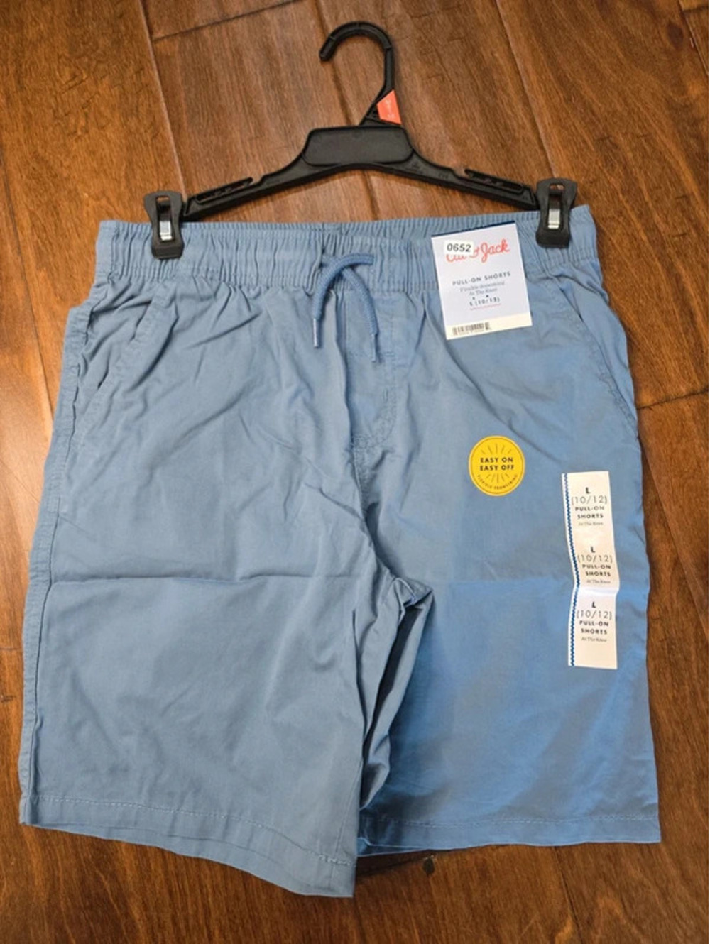 10/12 brand new shorts from target items 652G3